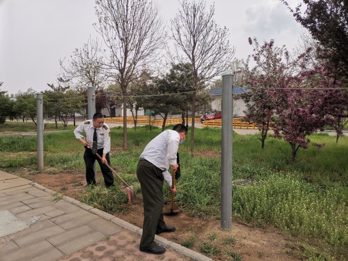 藁城興華路開展了“喜迎二十大、建功新時代”為主題的職工辦事服務(wù)