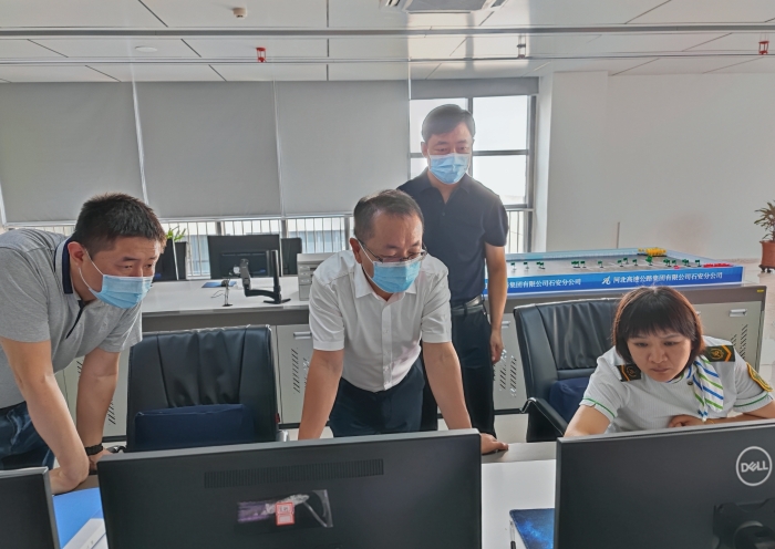 石安分公司領導督導疫情防控和保通保暢工作