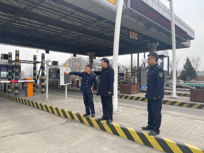 2024.3.6分公司副總柴飛到沙河站督導安全維穩2，攝：王心雨