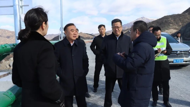 楊榮博到張涿分公司、榮烏分公司調(diào)研督導(dǎo)